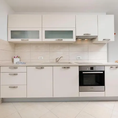 Apartman Seafront Maris By El-pi Tours *