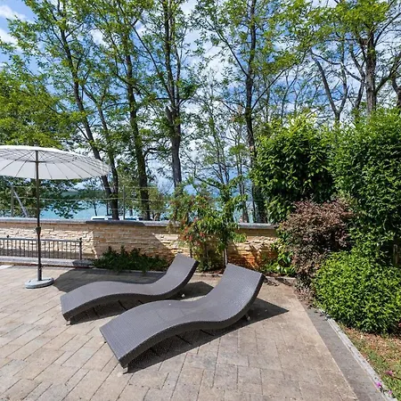 Seafront Maris By El-pi Tours 公寓 Dobrinj