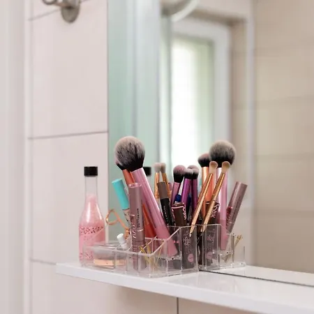 Seafront Maris By El-pi Tours *