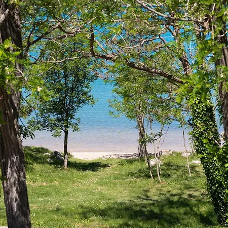 Seafront Maris By El-pi Tours Apartament *