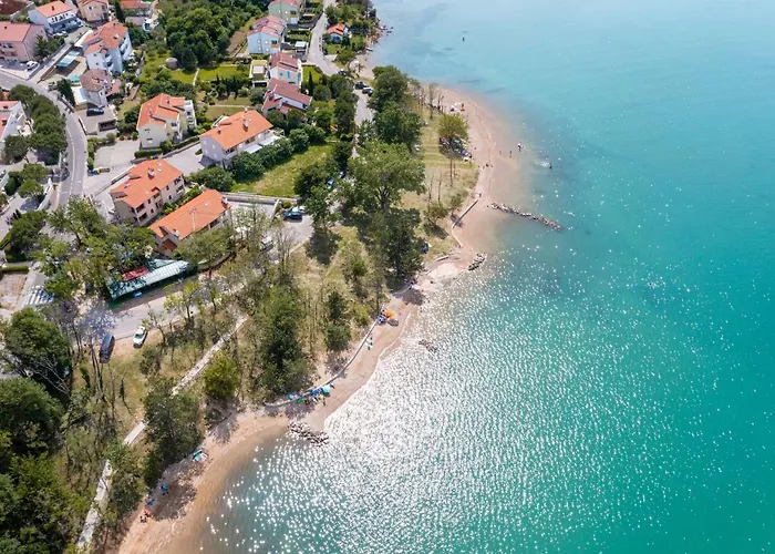 Seafront Maris By El-pi Tours * Dobrinj