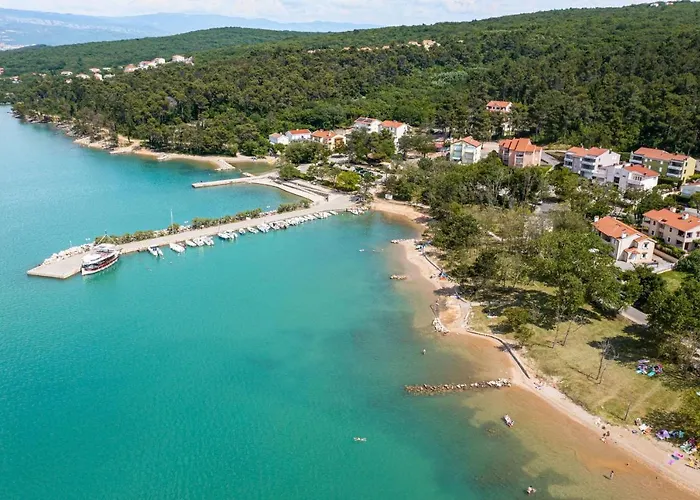 公寓 Seafront Maris By El-pi Tours Dobrinj