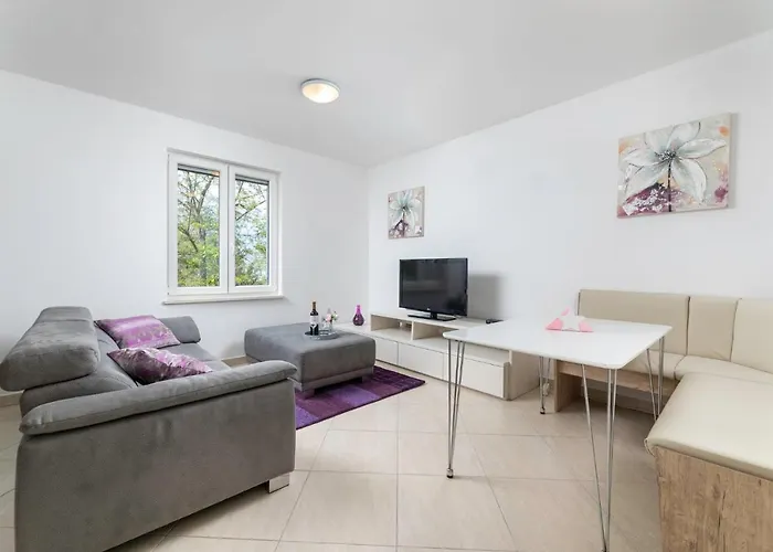 Seafront Maris By El-pi Tours 公寓 Dobrinj