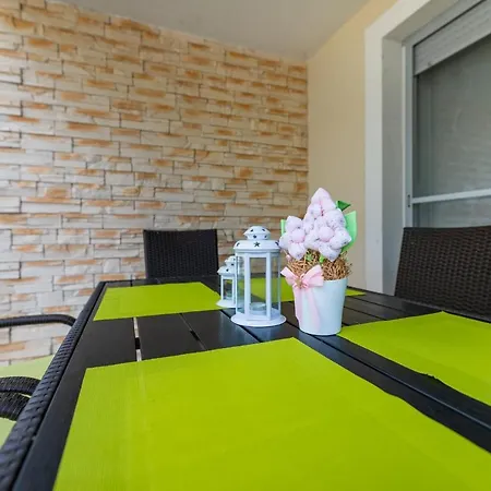 Seafront Maris By El-pi Tours Dobrinj