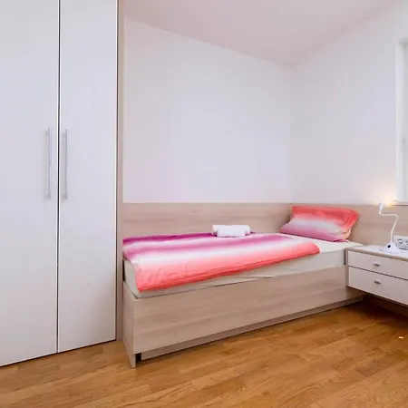 Appartement Seafront Maris By El-pi Tours *